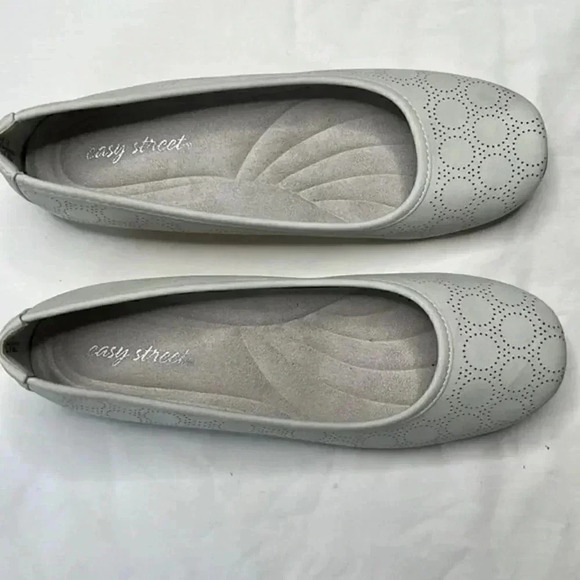 Easy Street size 11m gray ballet flats - Picture 1 of 5